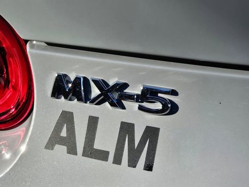 New 2025 MAZDA MX-5 Miata RF Grand Touring image 12