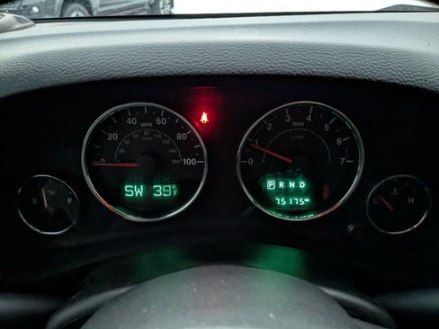 Used 2017 Jeep Wrangler Unlimited Sport w/ Quick Order Package 24S image 11