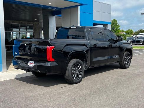 Used 2024 Toyota Tundra Platinum image 3