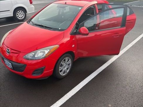 Used 2011 MAZDA MAZDA2 Sport image 1