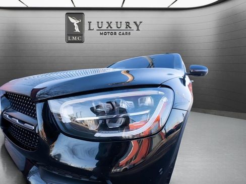 Used 2023 Mercedes-Benz GLC 300 4MATIC Coupe image 7