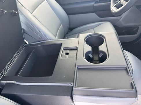 Used 2025 Ford F250 XL w/ XL Driver Assist Package image 12