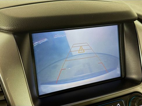 Used 2020 Chevrolet Tahoe LT w/ Luxury Package image 14