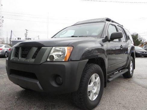 Used 2007 Nissan Xterra S w/ Utility Pkg image 1