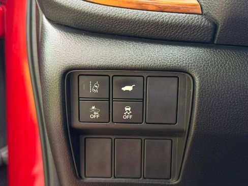 Used 2018 Honda CR-V EX-L image 16