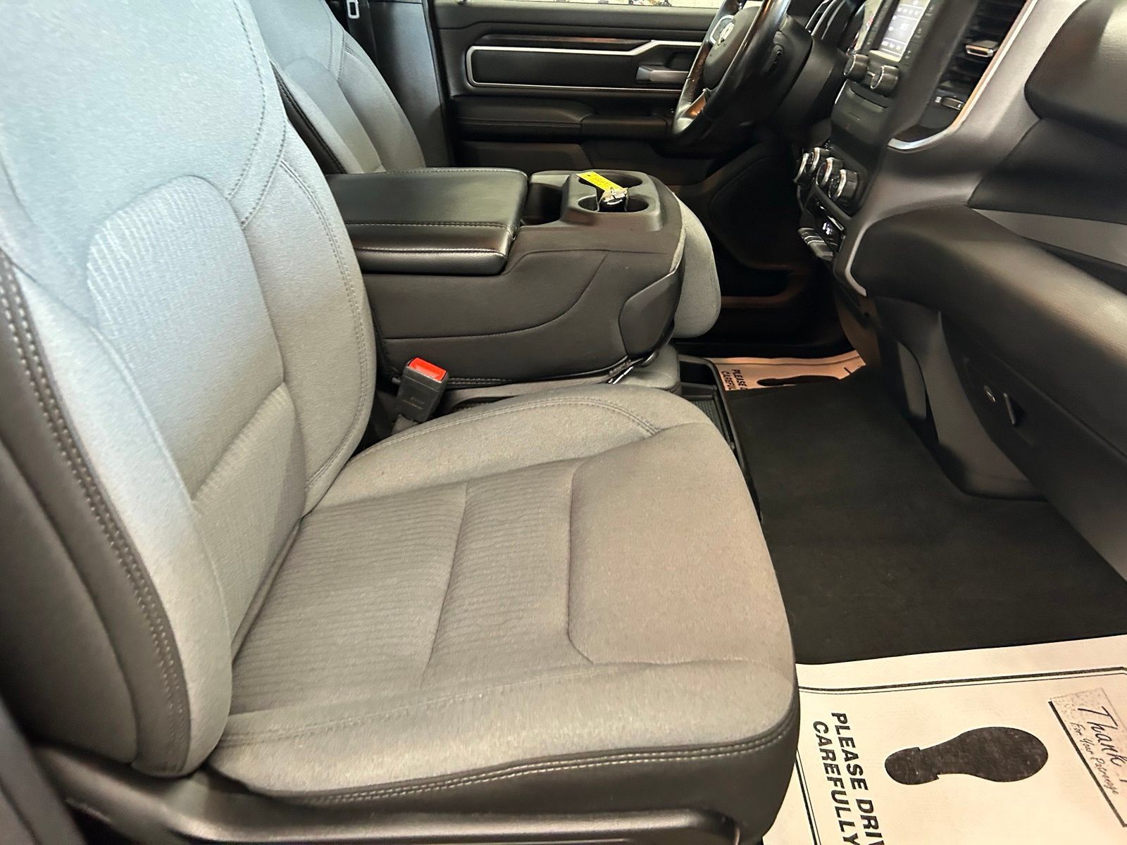 Used 2023 RAM 1500 Big Horn AWD/4WD image 33