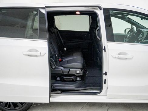Certified 2026 Honda Odyssey Sport-L image 33