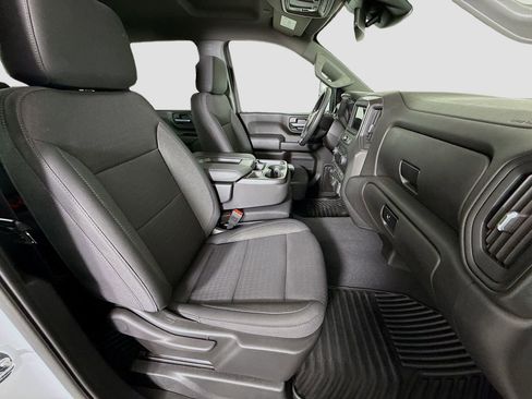 Used 2024 Chevrolet Silverado 2500 Custom w/ Custom Value Package image 25