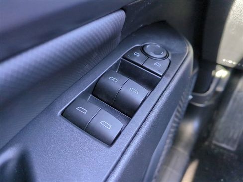 New 2026 Chevrolet Equinox EV RS image 24