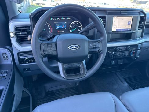 New 2026 Ford F250 XL w/ XL Chrome Package image 13