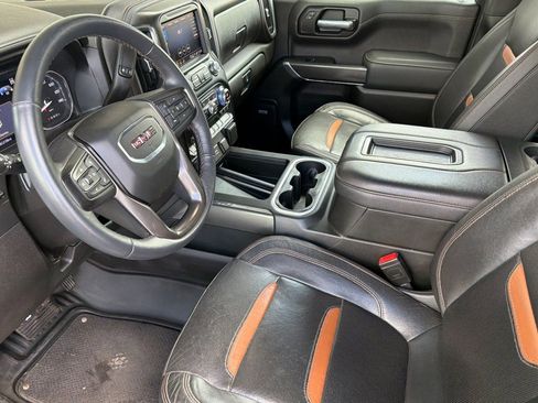 Used 2021 GMC Sierra 1500 AT4 w/ AT4 Value Package AWD/4WD image 9