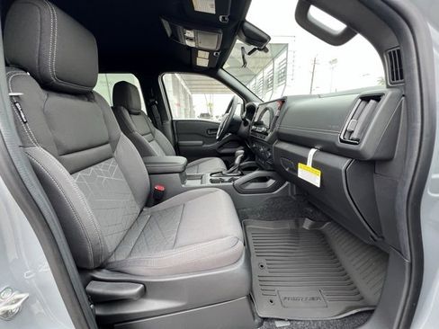 New 2026 Nissan Frontier SV w/ Tow Package image 22