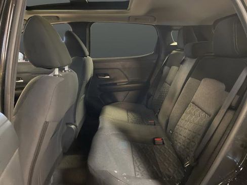 Certified 2025 Nissan Kicks SV w/ SV Premium Package image 26