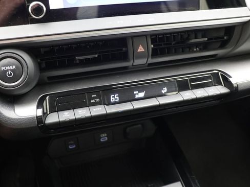 Used 2024 Toyota Prius LE image 23