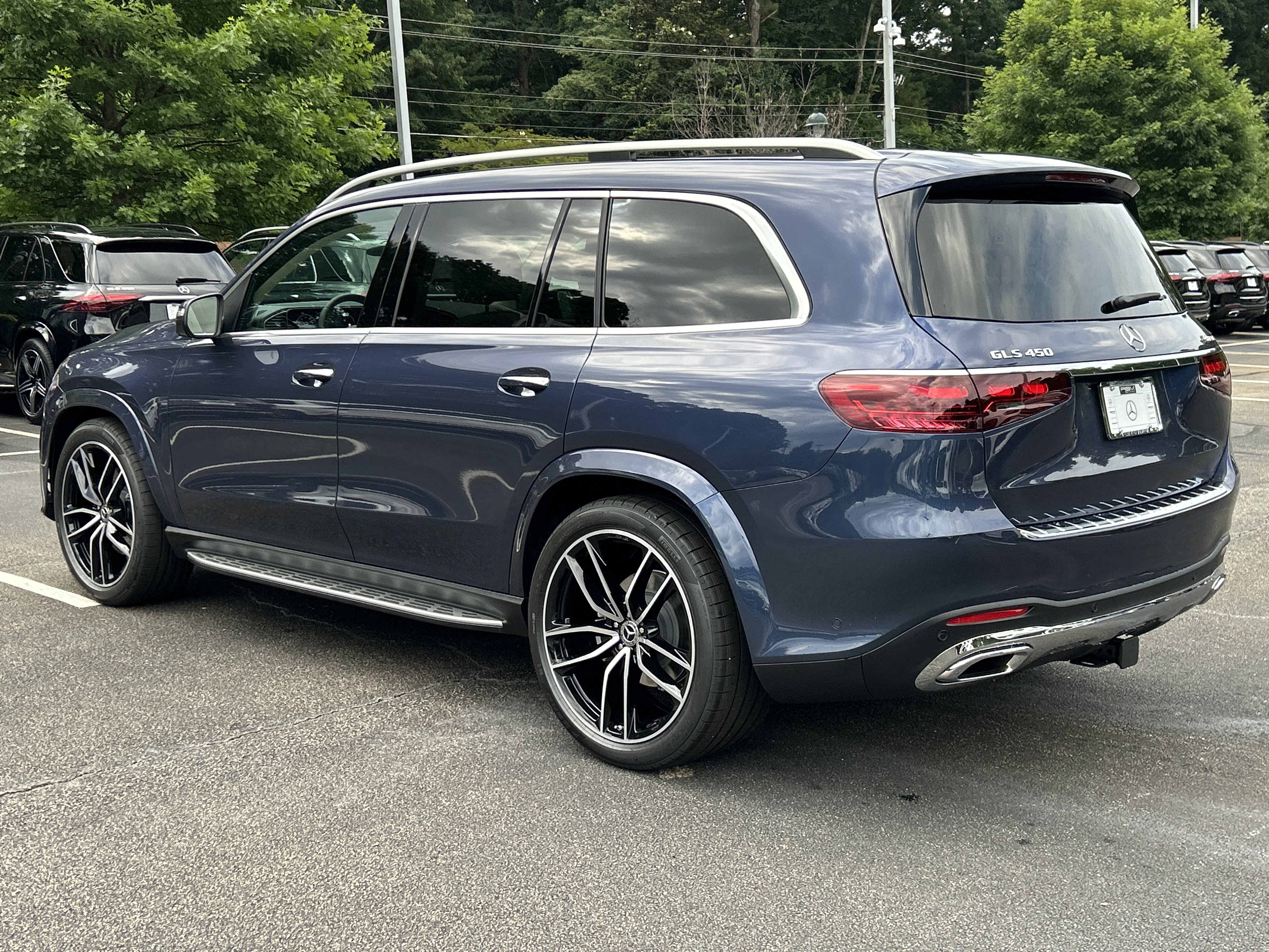 New 2026 Mercedes-Benz GLS 450 4MATIC image 13
