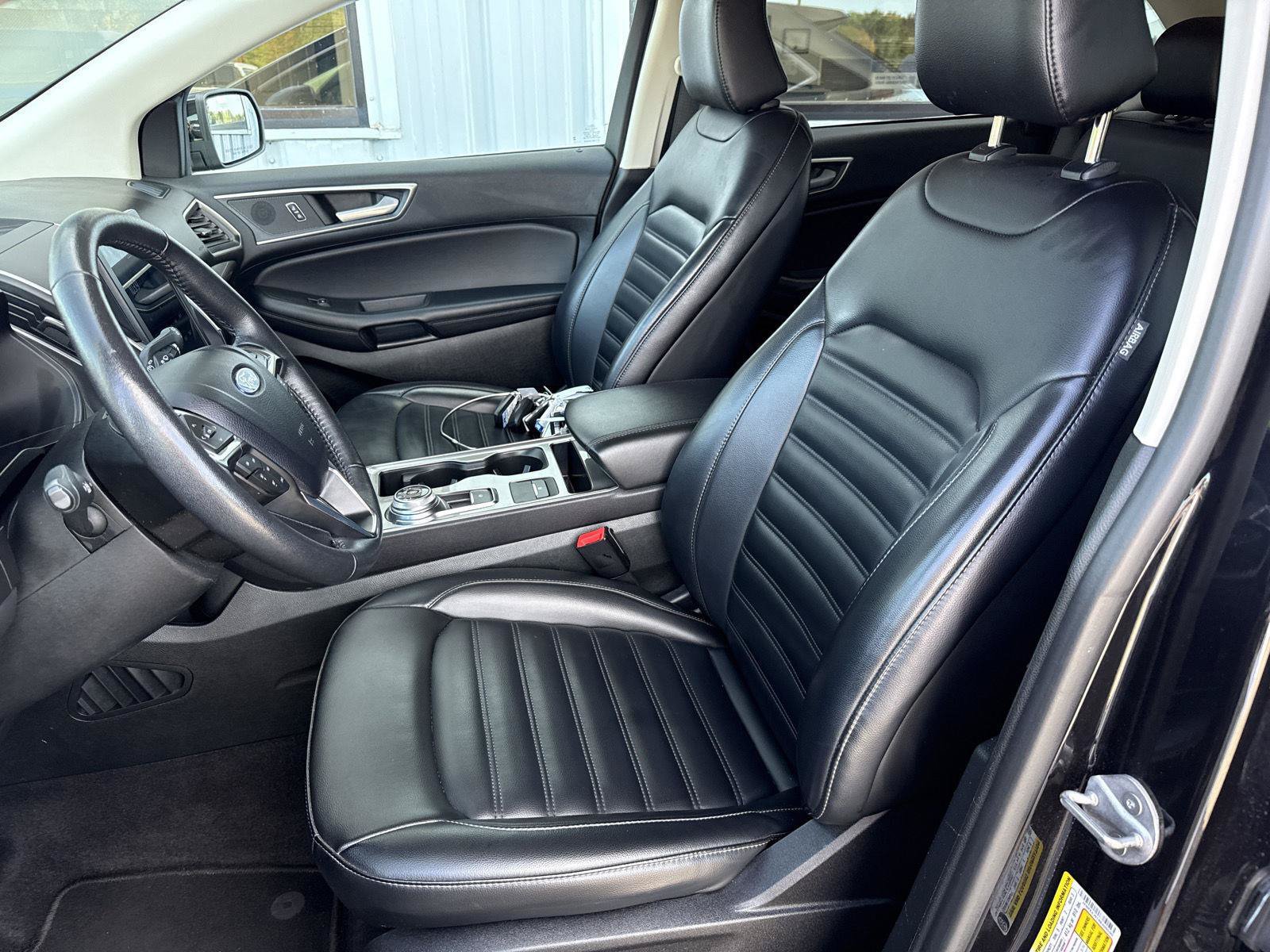 Used 2024 Ford Edge SEL AWD/4WD image 10