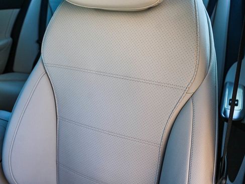 Certified 2025 Mercedes-Benz C 300 4MATIC Sedan image 21