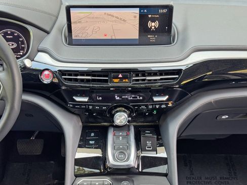 Used 2023 Acura MDX FWD w/ Technology Package image 25