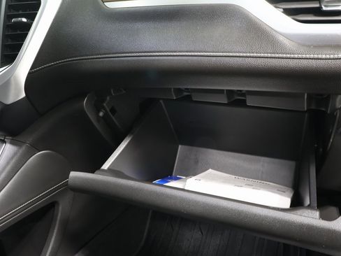 Used 2021 GMC Acadia SLE w/ Driver Convenience Package image 35