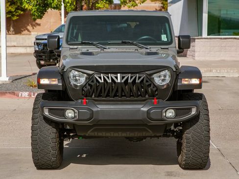 Used 2019 Jeep Wrangler Unlimited Rubicon AWD/4WD image 2