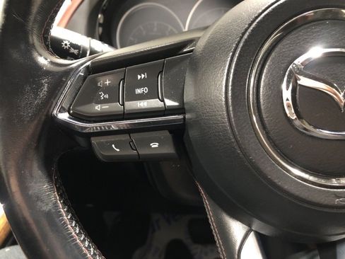 Used 2017 MAZDA CX-9 Signature image 25