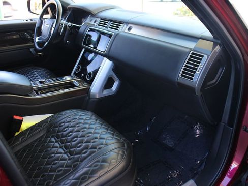 Used 2020 Land Rover Range Rover SV Autobiography Dynamic image 38