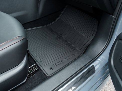 New 2025 Nissan Sentra SR w/ SR Premium Package image 29