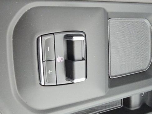 New 2026 GMC Sierra 3500 Denali w/ Denali Reserve Package image 39