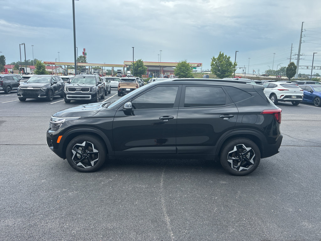 Used 2026 Kia Seltos S FWD image 4