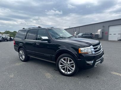 Used 2017 Ford Expedition Platinum