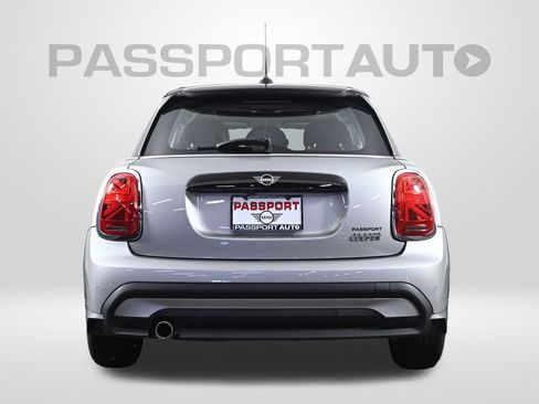 Certified 2023 MINI Cooper 4-Door Hardtop image 8