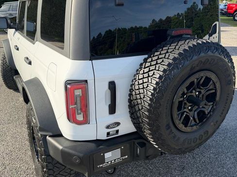 Used 2022 Ford Bronco Wildtrak image 4