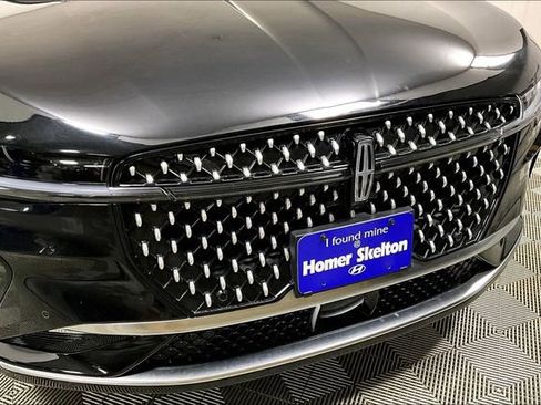 Used 2024 Lincoln Nautilus Reserve image 29