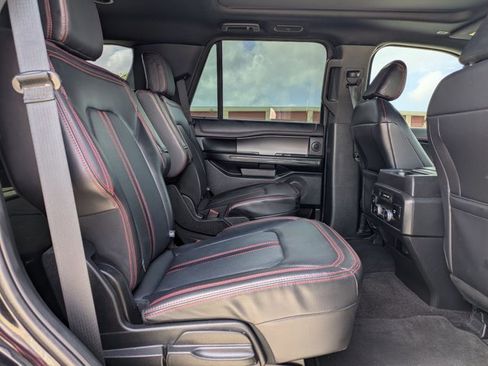 Used 2021 Ford Expedition Limited image 19