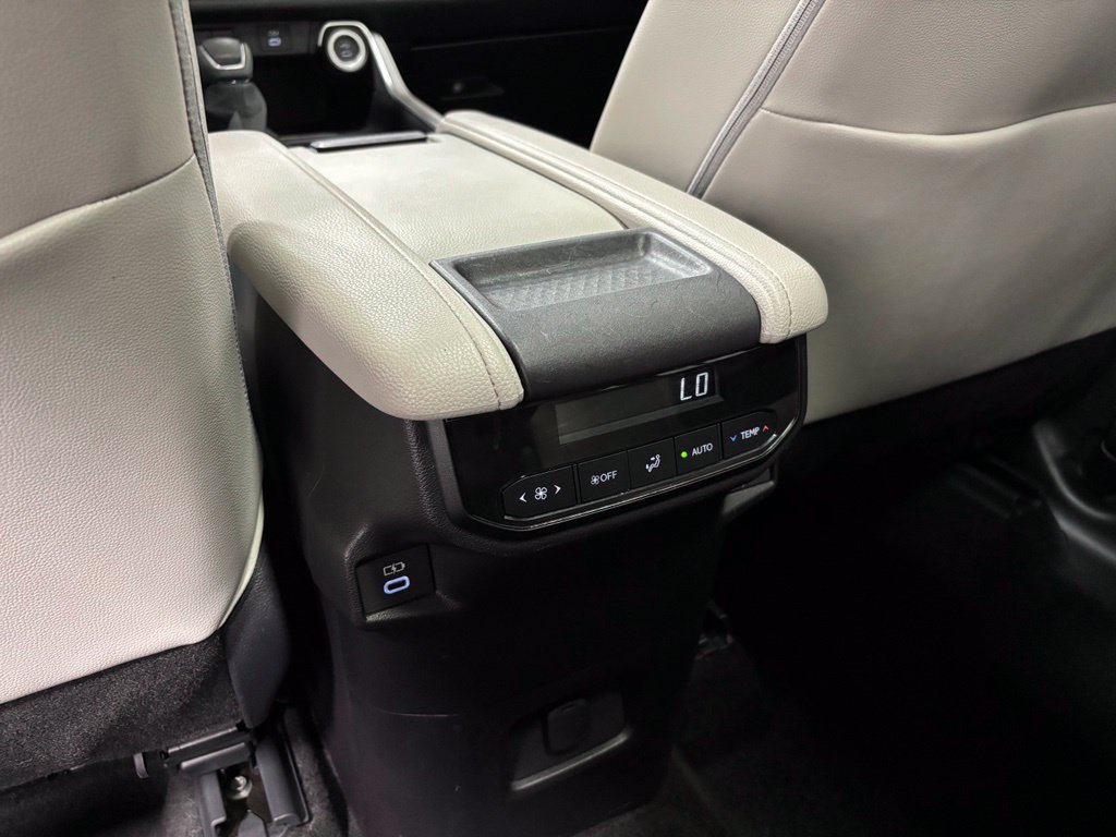 Used 2026 Toyota Grand Highlander AWD image 52