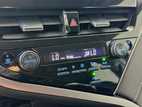 Used 2022 Toyota Camry LE image 16