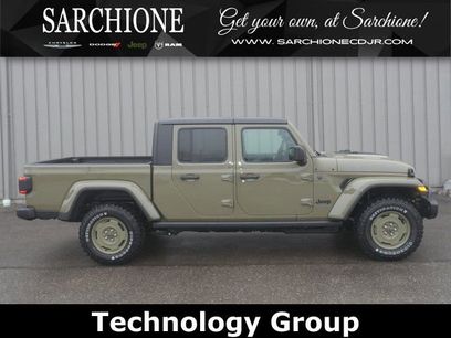 New 2026 Jeep Gladiator Sport