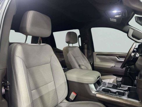 Used 2024 Chevrolet Silverado 1500 LT AWD/4WD image 46