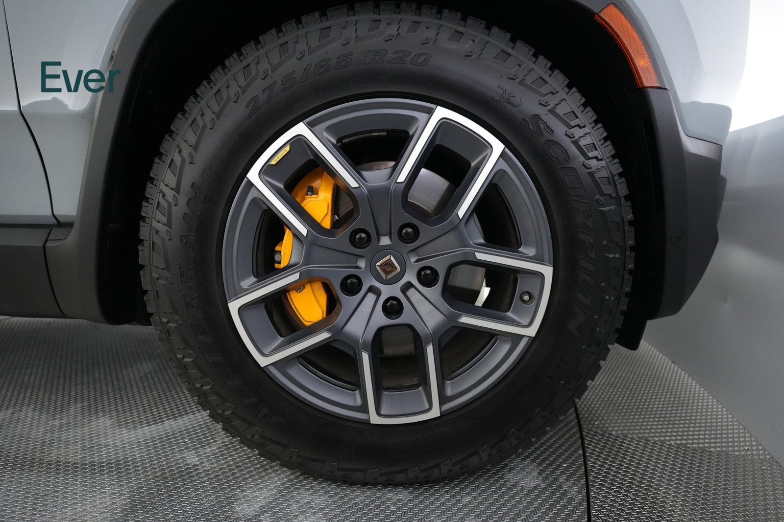 Used 2022 Rivian R1T Adventure AWD/4WD image 19