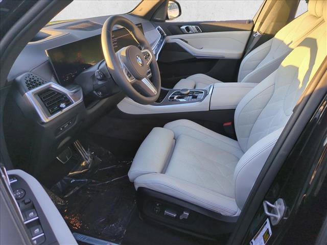 Certified 2026 BMW X5 sDrive40i w/ M Sport Package RWD image 17