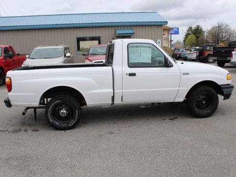 Used 2002 MAZDA B-Series Pickup 2WD Regular Cab B2300 image 2