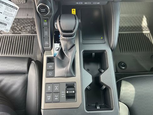 Used 2026 Toyota Land Cruiser w/ Premium Package image 19