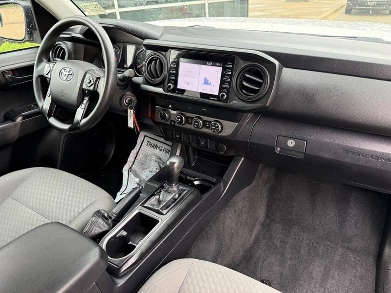 Used 2021 Toyota Tacoma SR AWD/4WD image 13