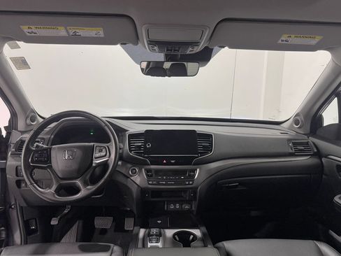 Used 2025 Honda Ridgeline RTL image 2