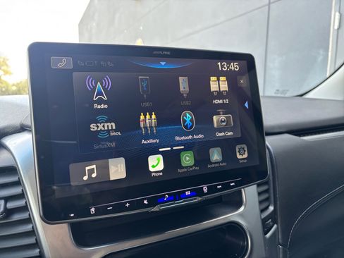 Used 2019 Chevrolet Tahoe Premier image 18