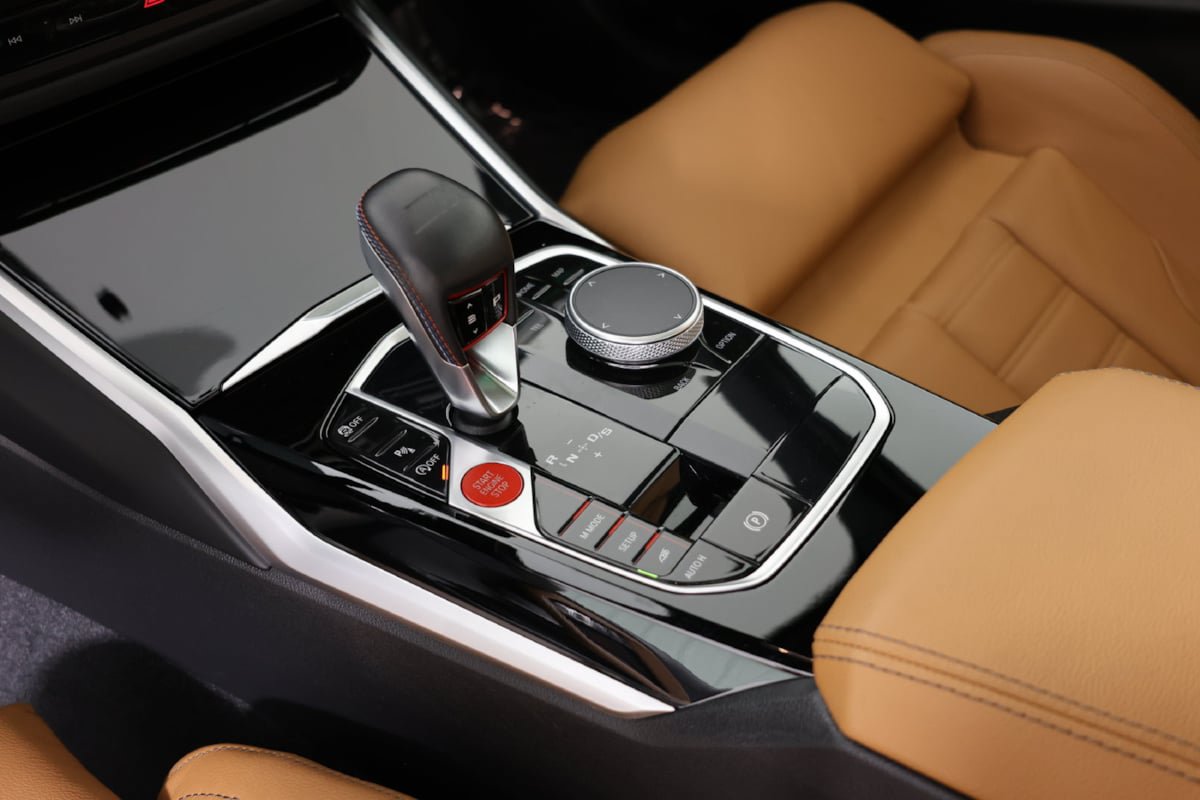 Used 2024 BMW M2 w/ Lighting Package RWD image 6