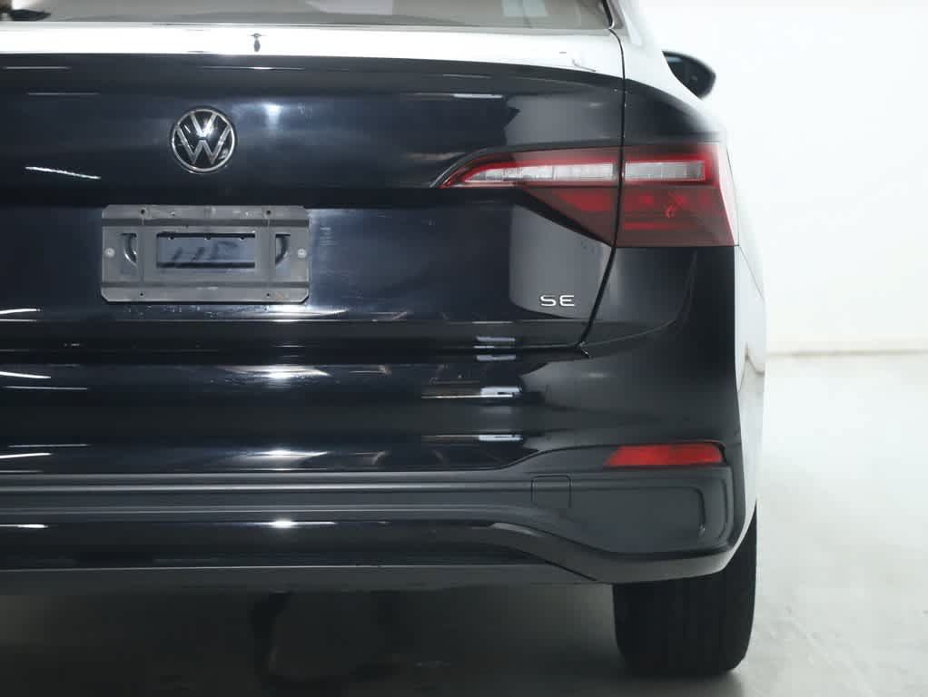 Used 2024 Volkswagen Jetta SE FWD image 45