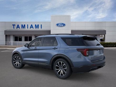 New 2026 Ford Explorer ST-Line RWD image 4