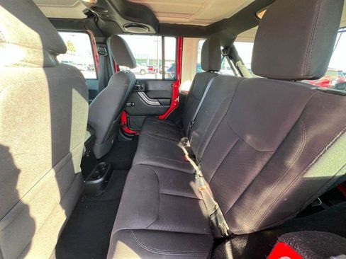 Used 2014 Jeep Wrangler Unlimited Sport image 20
