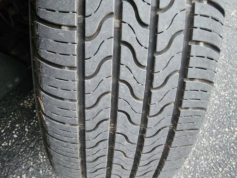 Used 2020 Chevrolet Malibu LS image 36